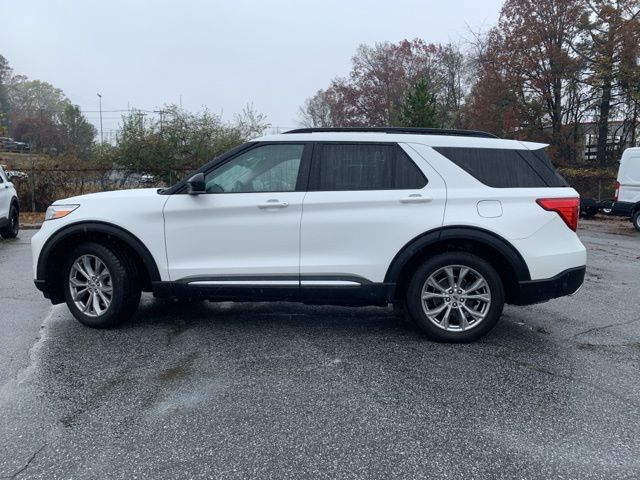 2020 Ford Explorer XLT 2