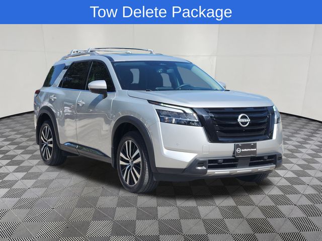 Used 2024 Nissan Pathfinder SUV