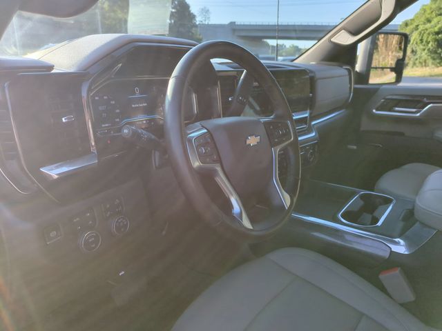 Used 2024 Red Chevrolet LTZ image 16