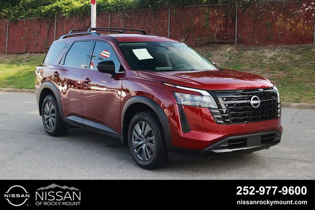 Red (Scarlet Ember Tintcoat) 2026 Nissan Pathfinder SUV / Crossover Front-Wheel Drive 9-Speed Automatic