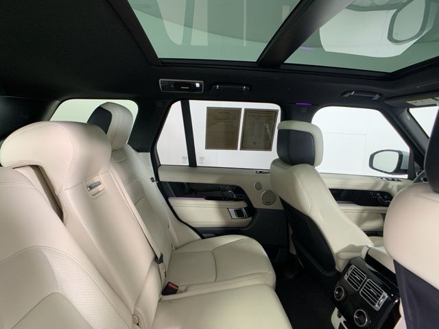 2021 Land Rover Range Rover Westminster 26