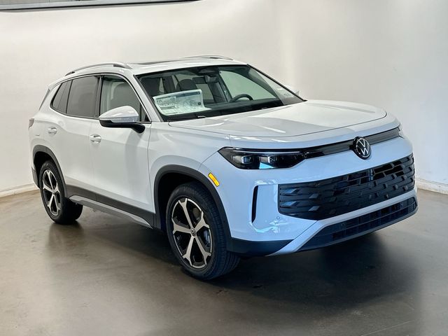 2026 Volkswagen Tiguan 2.0T SE White/off-white at Audi Porsche Sewickley