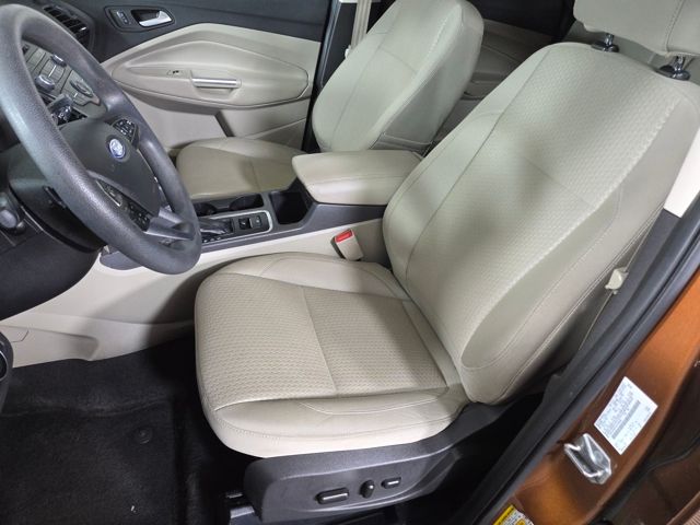 2017 Ford Escape SE photo 16