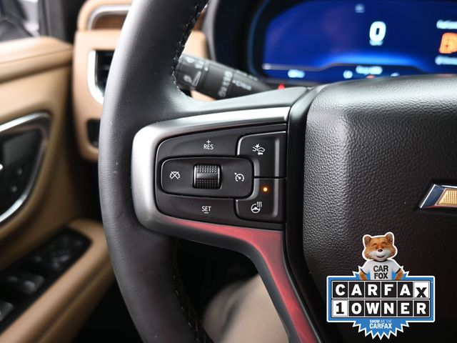 2024 Chevrolet Suburban Premier photo