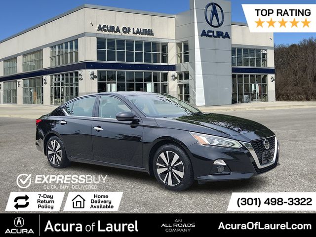 Super Black 2020 Nissan Altima Sedan Front-Wheel Drive Continuously Variable Transmission