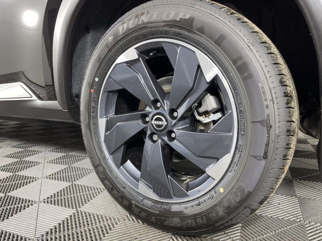 2025 Super Black Nissan Rogue SV FWD SUV