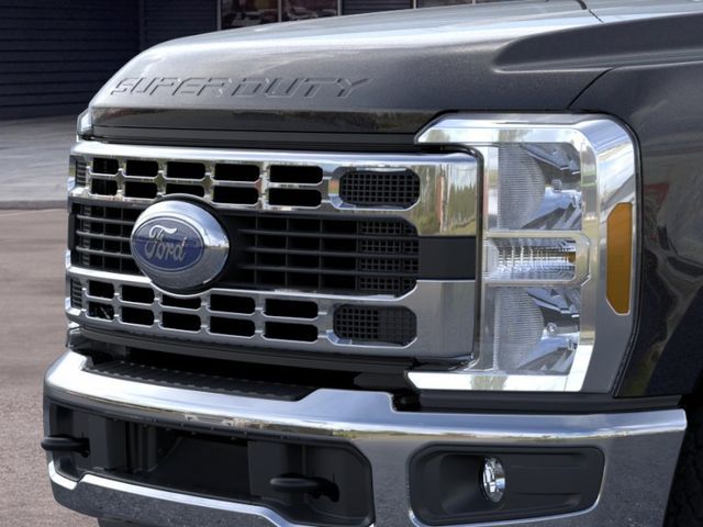 New 2026 Black Ford XLT image 18