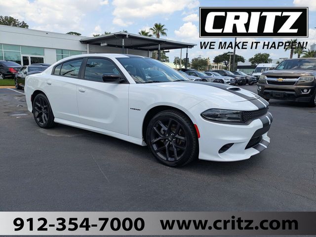 White Knuckle Clearcoat 2021 Dodge Charger Sedan Rear-Wheel Drive 8-Speed Automatic