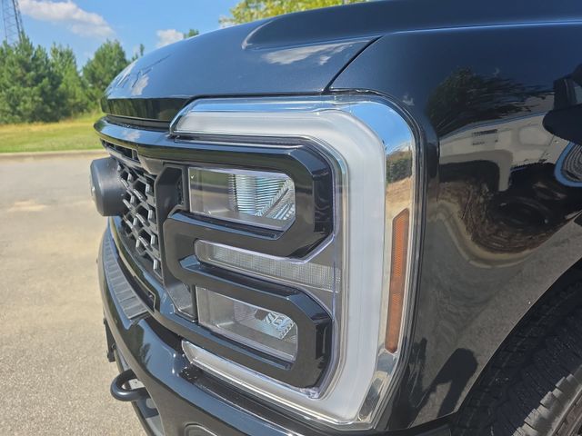 New 2026 Agate Black Metallic Ford F-250® XLT image 31