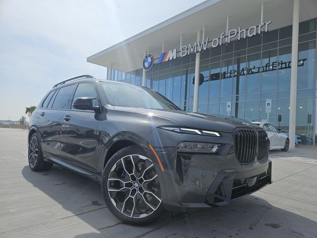 2026 BMW X7 M60i AWD