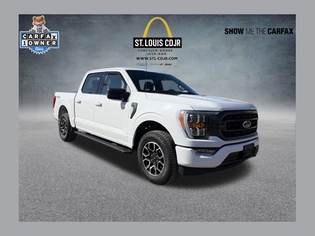 Oxford White 2022 Ford F-150 XLT SuperCrew 4WD Pickup Truck Four-Wheel Drive Automatic