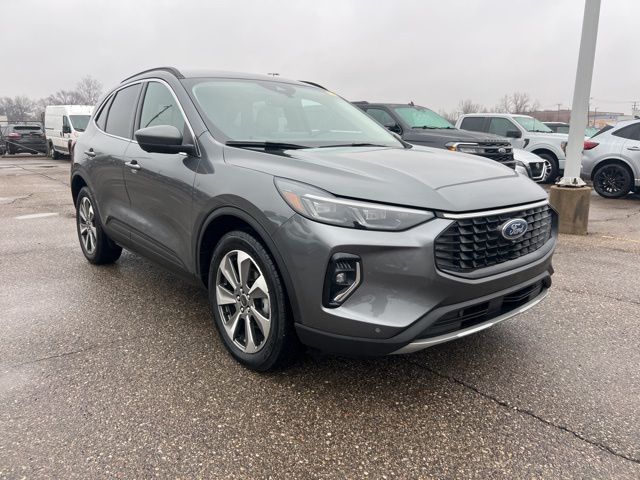2023 Ford Escape