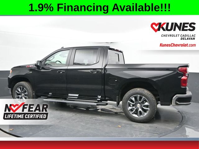 View vehicle photo 5