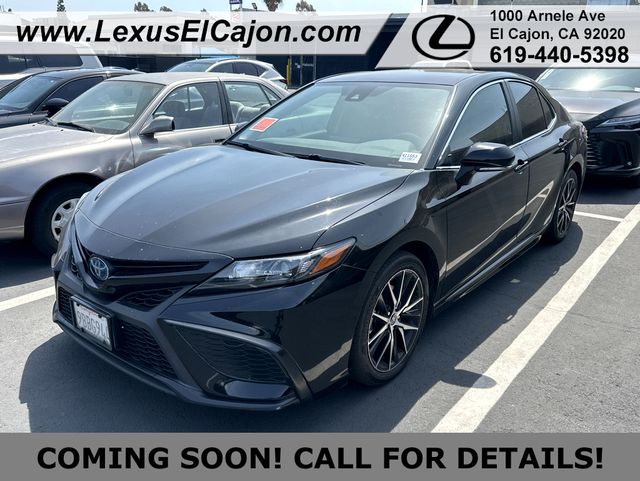 Midnight Black Metallic 2022 Toyota Camry Hybrid SE FWD Sedan Front-Wheel Drive Continuously Variable Transmission