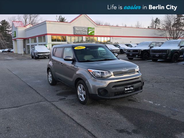 Titanium Gray 2017 Kia Soul Base Wagon Front-Wheel Drive 6-Speed Automatic