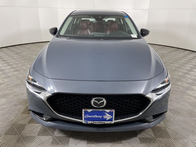 2022 Mazda Mazda3 Carbon Edition 3