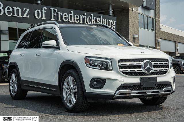 Crystal White Metallic 2023 Volvo XC90 SUV / Crossover All-Wheel Drive Automatic