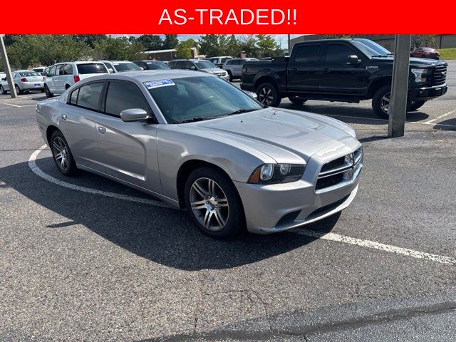 Silver 2013 Dodge Charger Sedan Rear-Wheel Drive Automatic