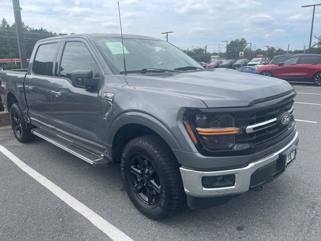 Used 2025 Gray Ford XLT image 6