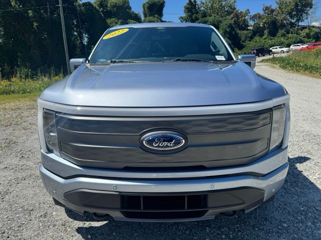 Used 2022 Blue Ford Lariat image 2