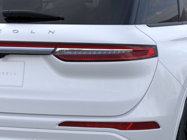 New 2025 White Metallic Lincoln Grand Touring image 21