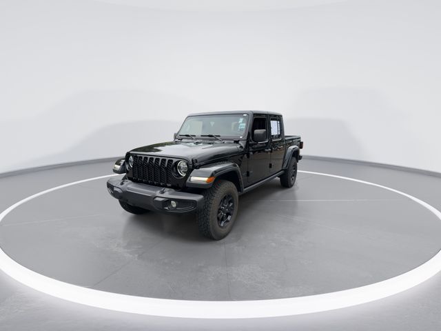 Used 2022 Black Jeep Willys image 4