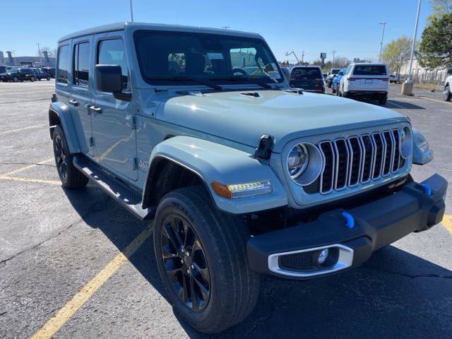 2024 Jeep Wrangler Sahara 4xe 3