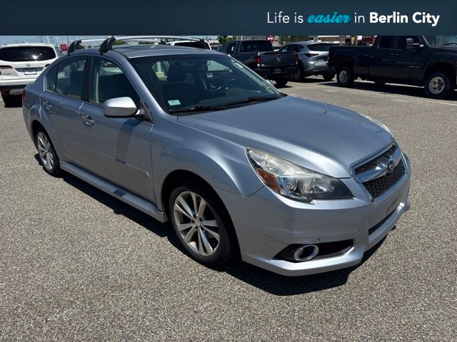 Ice Silver Metallic 2013 Subaru Legacy 2.5i Limited AWD Sedan All-Wheel Drive Continuously Variable Transmission