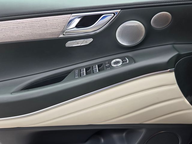 2026 Genesis GV70 - $82,739