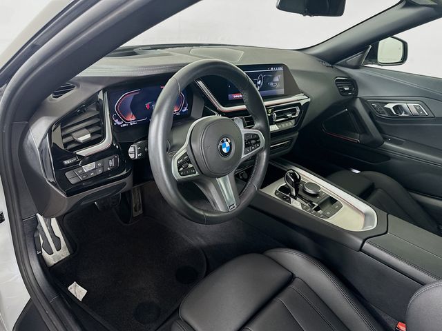 Thumbnail: 2022 BMW Z4 - 9