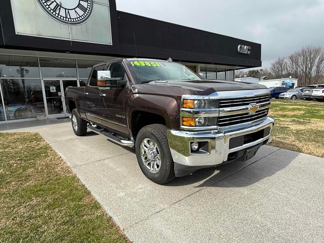 2016 Chevrolet Silverado 3500HD LTZ Crew Cab 4WD