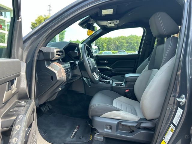 Used 2025 Toyota Tacoma Hybrid Truck