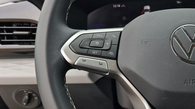 2023 Volkswagen Taos