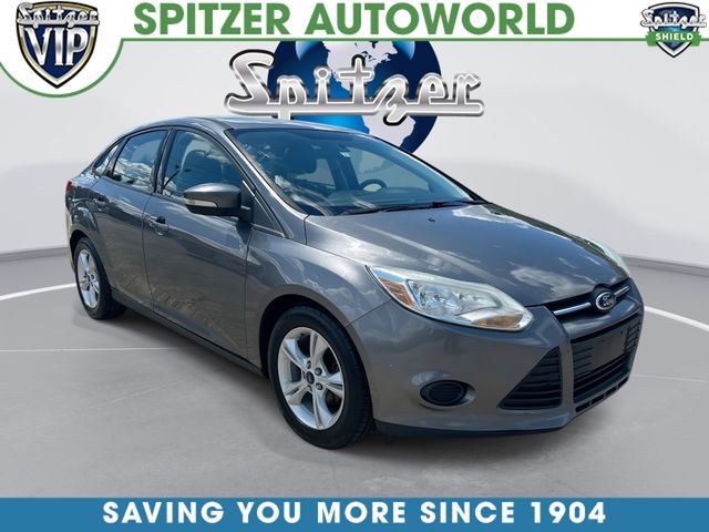 Sterling Gray Metallic 2014 Ford Focus SE Sedan Front-Wheel Drive 6-Speed Automatic