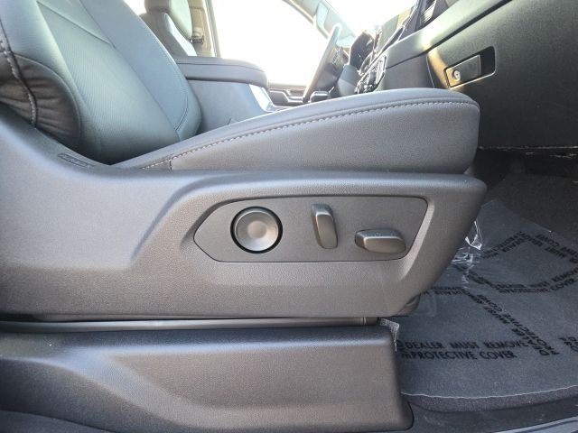 2026 Chevrolet Silverado 1500 LTZ:46645A2A