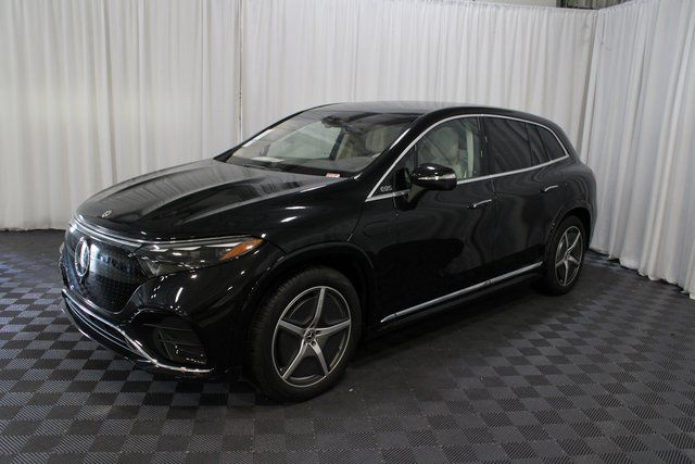 Used 2023  Mercedes-Benz 580 image 36