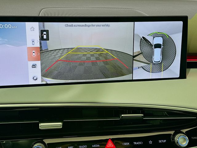 Thumbnail: 2026 Genesis GV70 - 14