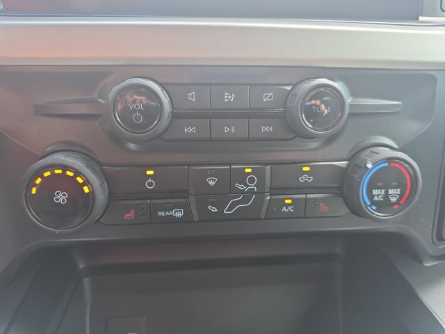 Used 2024 Agate Black Metallic Ford XLT image 24