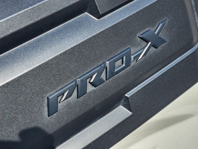 2025 Nissan Frontier PRO-X - 11