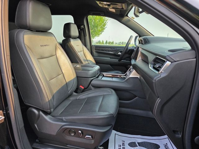 2022 GMC Yukon XL 4WD Denali