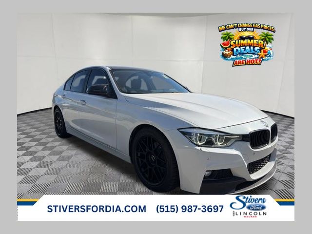Alpine White 2018 BMW 3 Series 320i xDrive Sedan AWD Sedan All-Wheel Drive 8-Speed Automatic