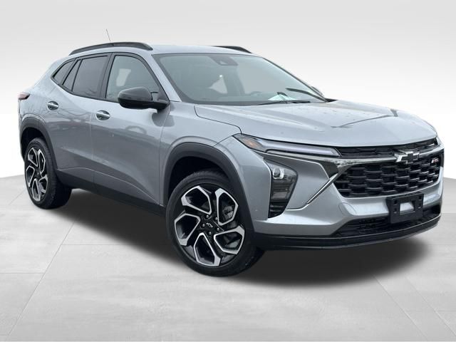 2025 Chevrolet Trax RS with 2RS FWD