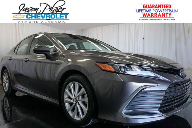 Predawn Gray Mica 2022 Toyota Camry Sedan Front-Wheel Drive 8-Speed Automatic