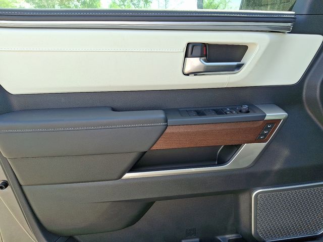 2025 Toyota Tundra Capstone - Photo 10