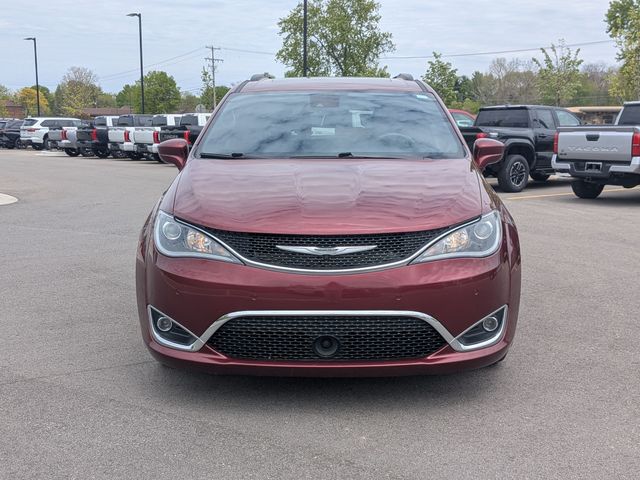 2019 Chrysler Pacifica - Image 8