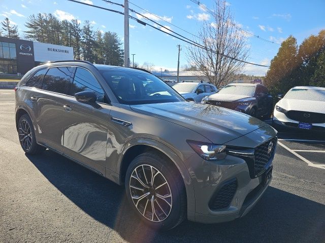 Zircon Sand Metallic 2026 Mazda CX-70 SUV / Crossover All-Wheel Drive 8-Speed Automatic