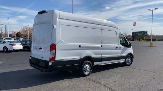 2022 Ford Transit-250 Base 8