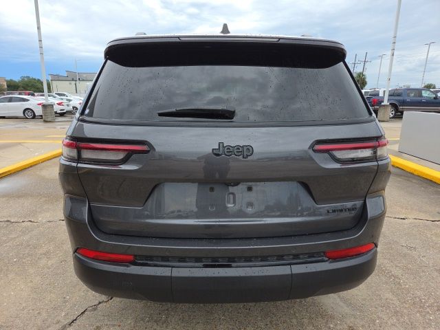 Certified Used 2025 Gray Jeep Limited image 6