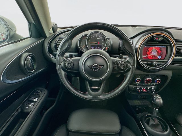 2019 MINI Cooper S Clubman Signature 11