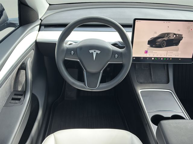Used 2024 Tesla Model Y SUV